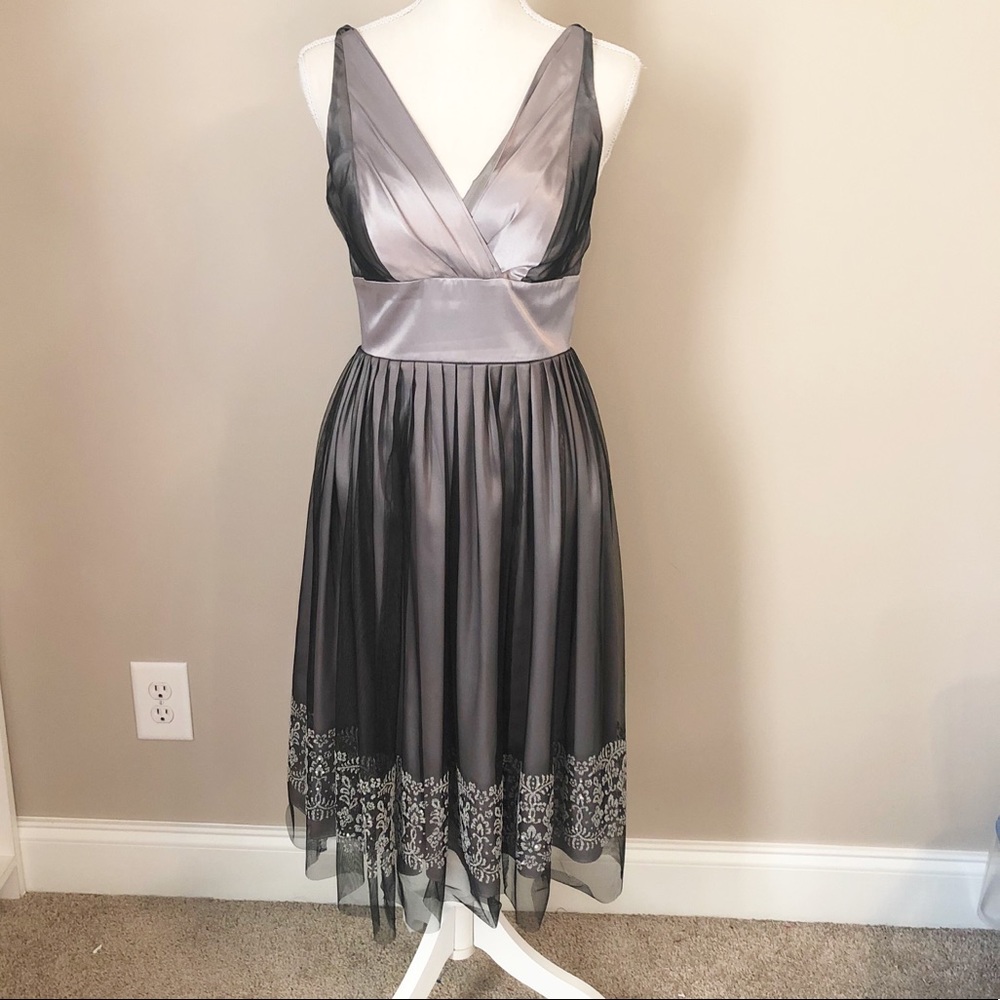 Night way black and gray dress size 4